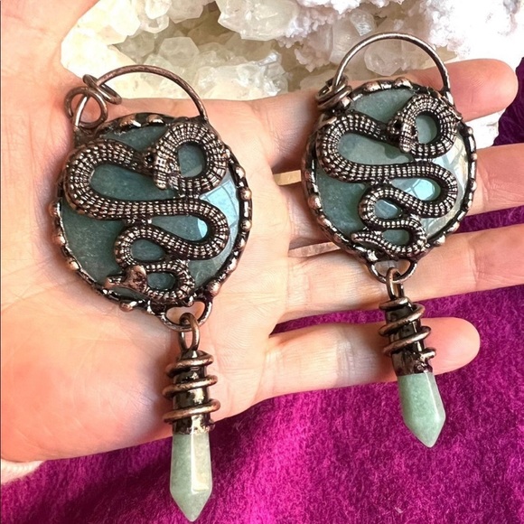 Jewelry - Creative Life Force Adventurine Snake Necklace